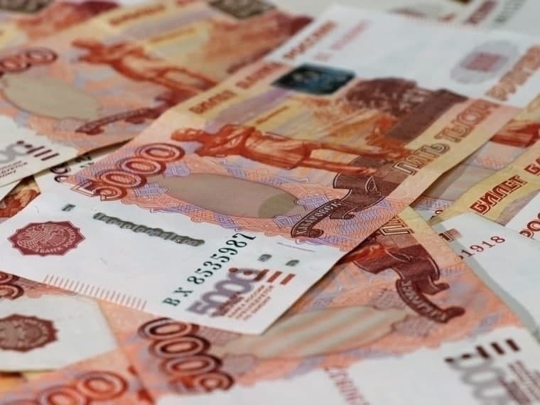 Владимир Путин предложил увеличить МРОТ к 2030 году до 35 тысяч рублей #Экономика #Омск