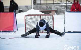 Хоккей в валенках и волейбол на снегу - собери свою команду на День зимних видов спорта #Спорт #Новости